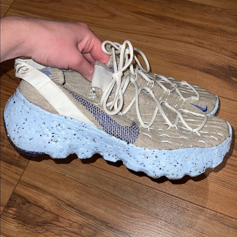 nike space hippie
